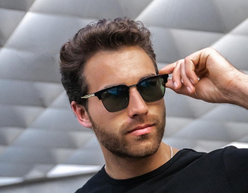 Modern square horn-rimmed sunglasses